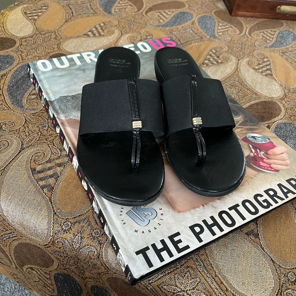 Andre Assous - made in Spain Gently worn sandals - size 38